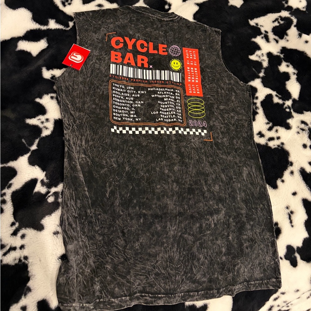 Cyclebar Men’s tank